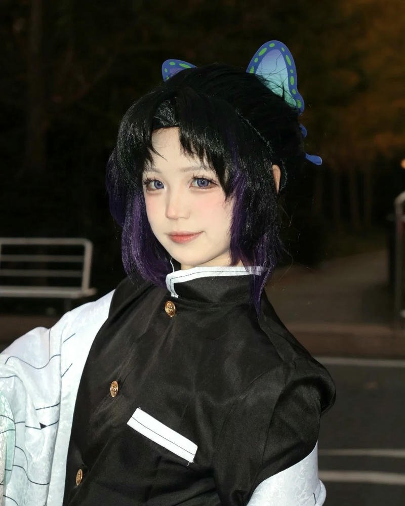 Ảnh Shinobu cosplay phong cách tinh tế nổi bật