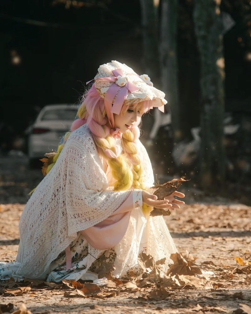 Ảnh cosplay Mitsuri mang phong cách nhẹ nhàng và duyên dáng