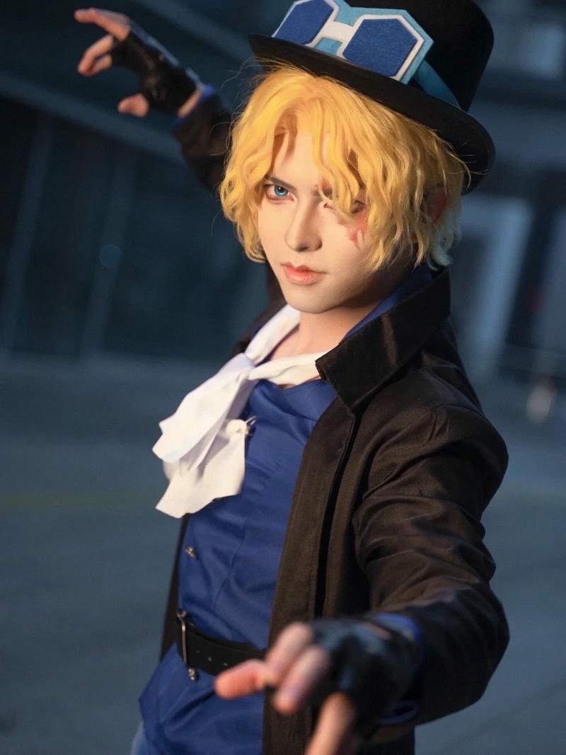 Ảnh cosplay phong cách one piece mang dấu ấn đặc trưng