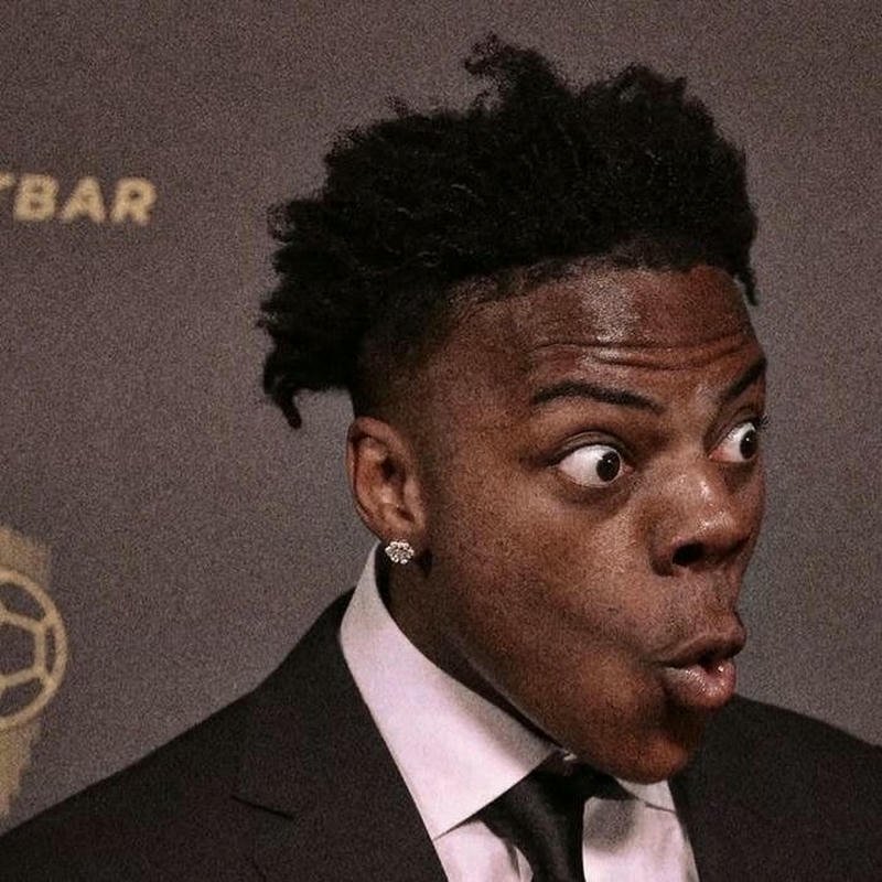 Ảnh meme hốt hoảng phản ứng chu mỏ hài