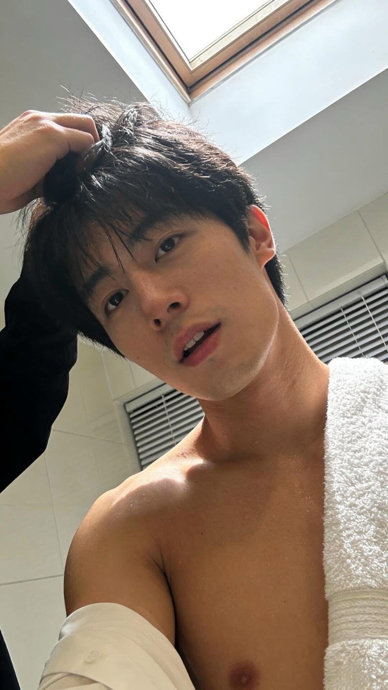 Ánh nhìn sâu hút của ảnh trai đẹp Việt Nam