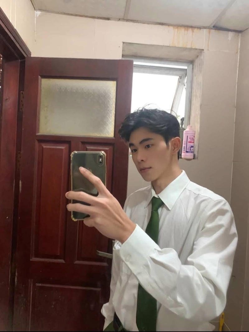 Ánh nhìn thu hút của nam thần trẻ Việt Nam