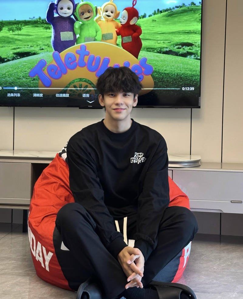 Ảnh trai đẹp K7 mang nét đáng yêu tự nhiên