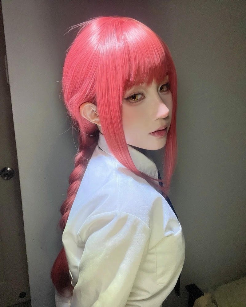 Cosplay anime nữ mang lại diện mạo giống nhân vật truyện