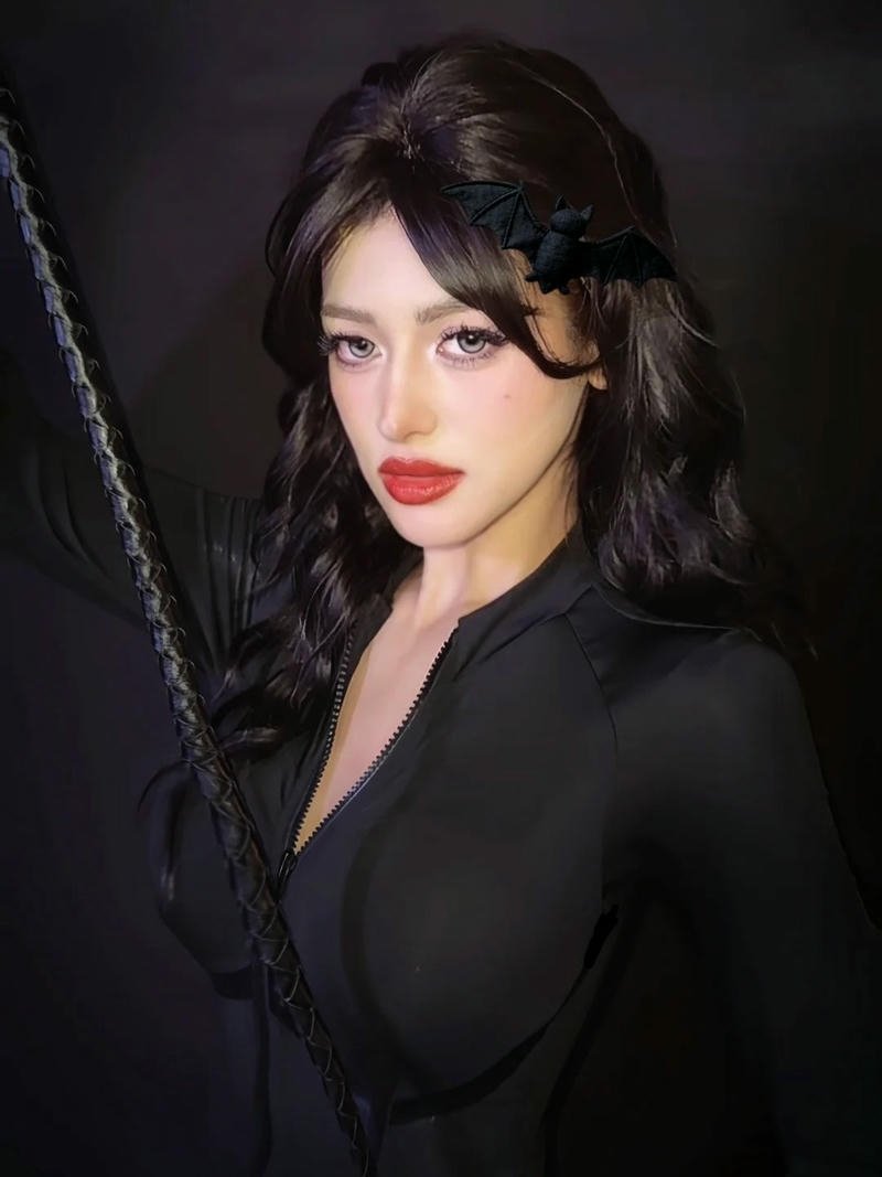 Cosplay anime nữ nổi bật với thần thái giống bản gốc