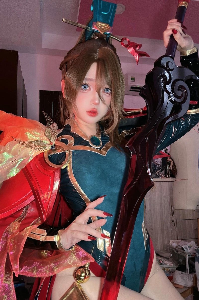 Cosplay liên quân nữ siêu hấp dẫn