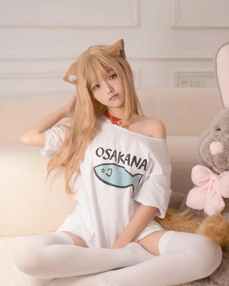 Cosplay mèo ánh nhìn tinh tế đầy sức hút