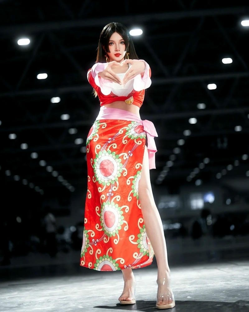 Cosplay nhân vật one piece ảnh thể hiện đúng tinh thần