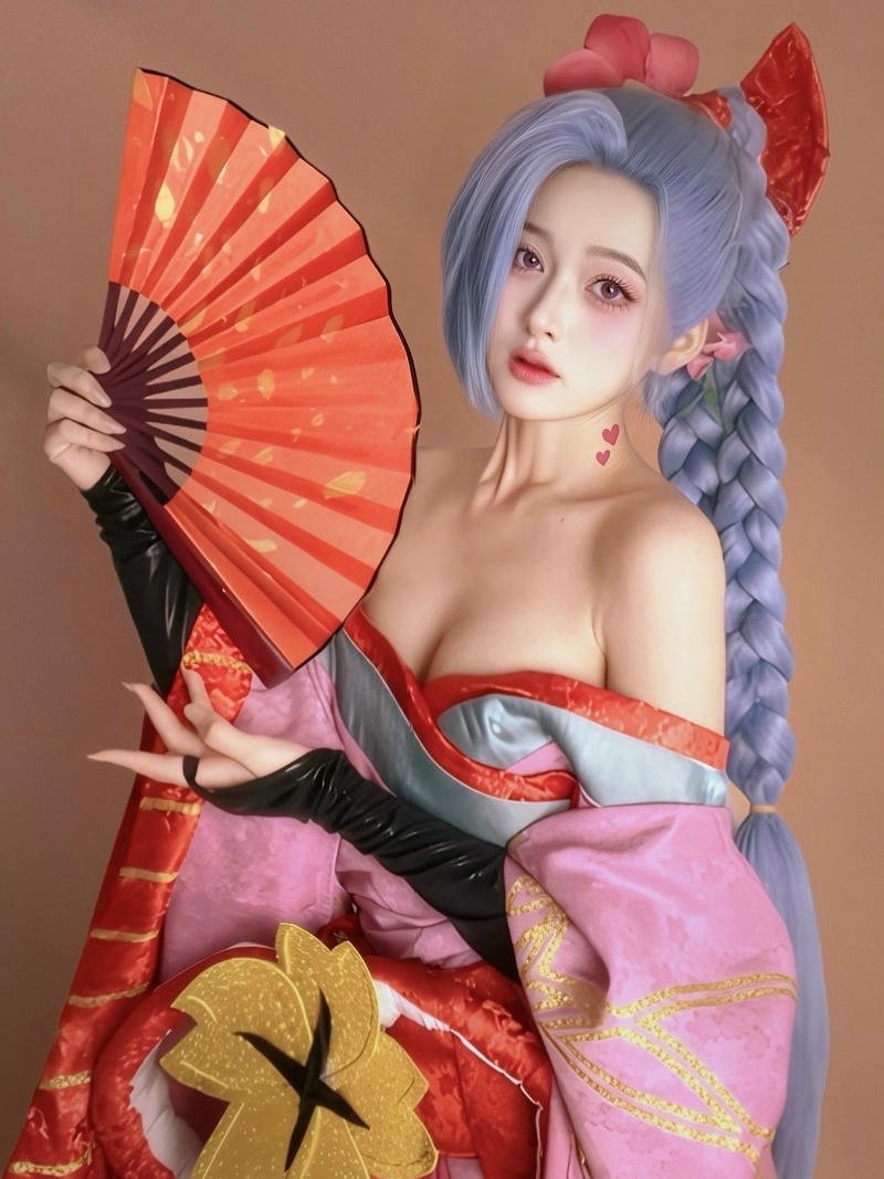 Cosplay tướng nữ liên quân gợi cảm