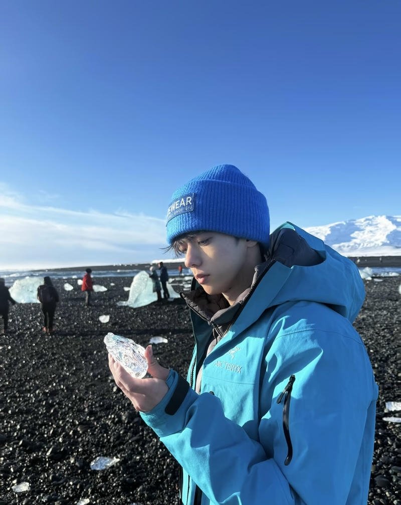 Diện mạo sáng sủa của trai trẻ 2K8