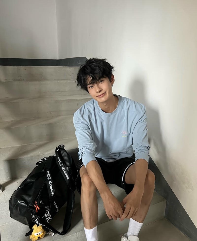 Dung mạo nổi bật của chàng trai trẻ K7 thế hệ mới