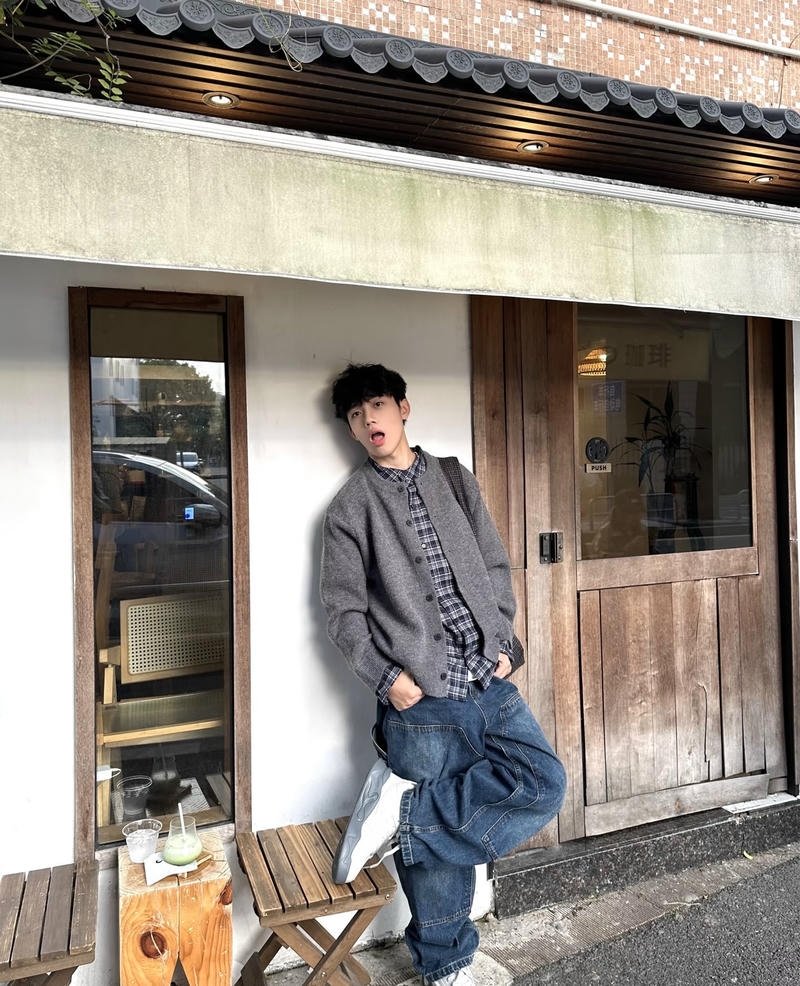 Góc chụp tự nhiên thể hiện chàng trai sinh K7