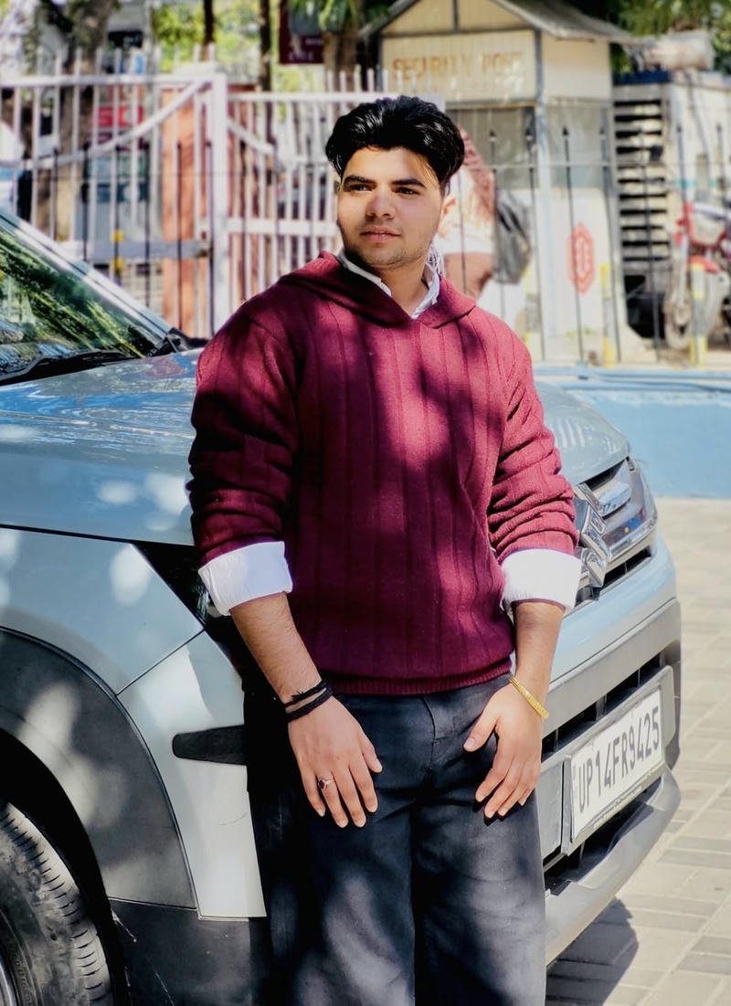 Gương mặt cuốn hút của chàng trai Ấn Độ