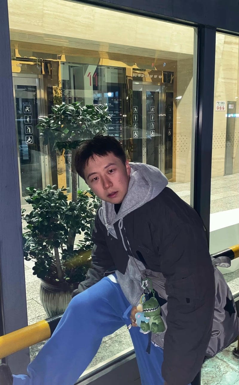 Gương mặt tự nhiên sad boy lạnh lùng hình nền