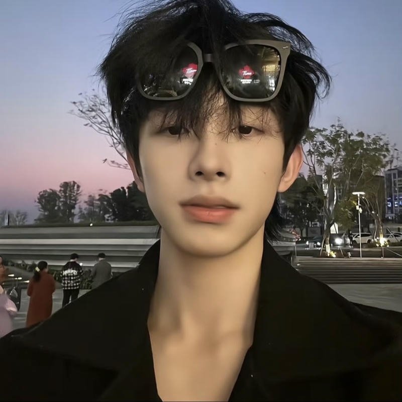 Hình ảnh avatar con trai ngầu mang vẻ ngoài lạnh lùng