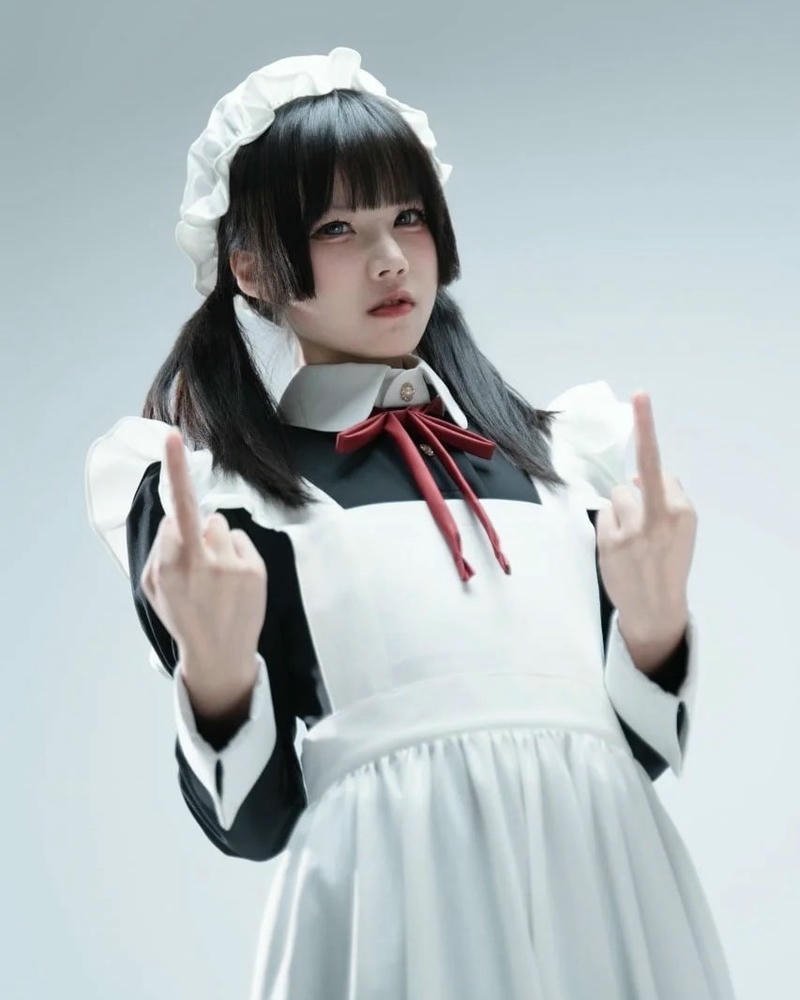 Hình ảnh cosplay hầu gái mang diện mạo quen thuộc đặc trưng