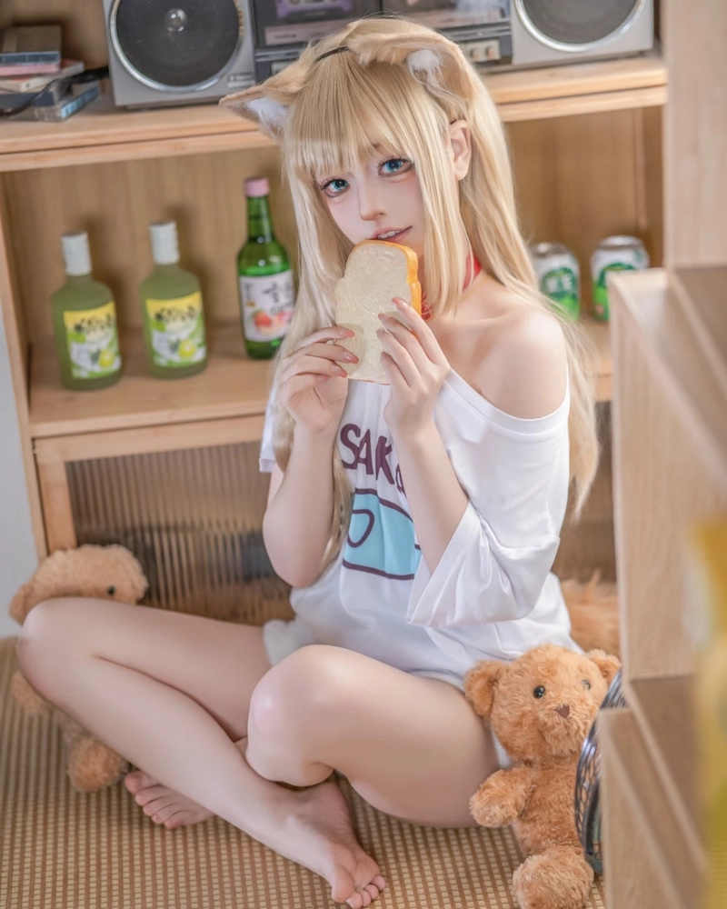 Hình ảnh cosplay mèo với tạo hình dễ thương cuốn hút