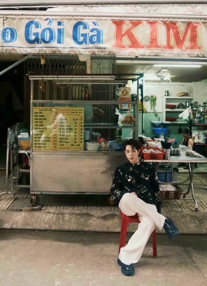 Hình ảnh đời thường của Đức Phúc ngoài đời cực dễ thương