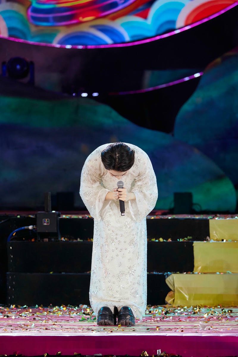 Hình ảnh giản dị của Đức Phúc hợp làm nền cute