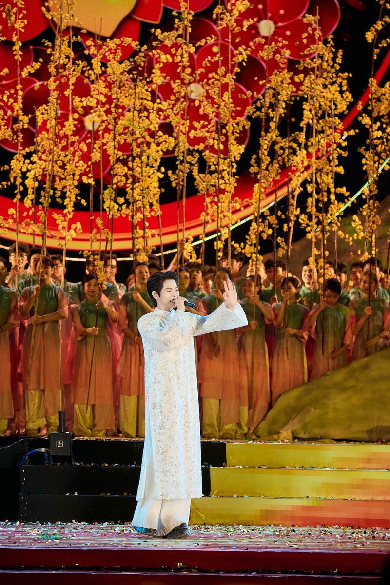 Khoảnh khắc ấn tượng của Đức Phúc làm nền dễ thương