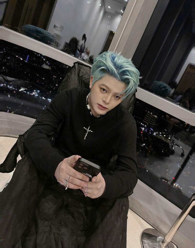 Khoảnh khắc biểu diễn sôi động của Rhyder