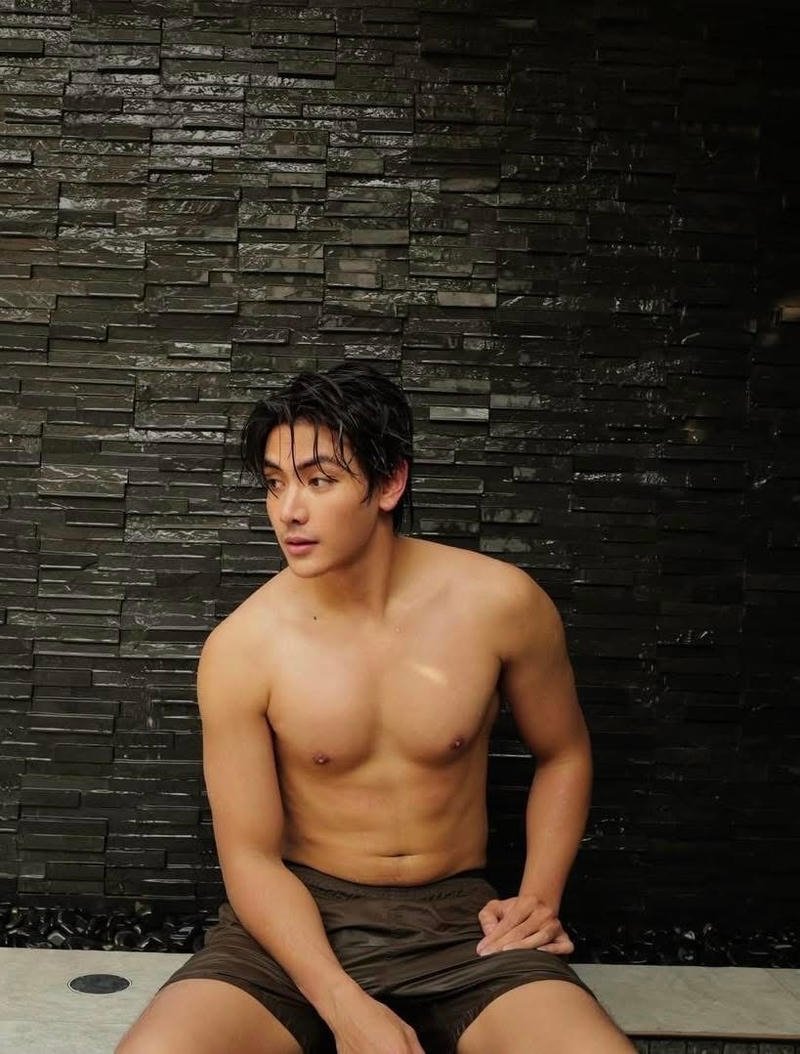 Nam thần trẻ tuổi gương mặt sáng Việt Nam