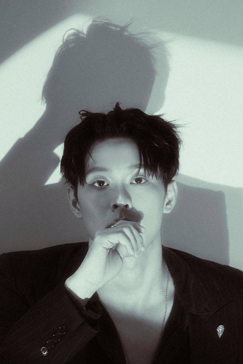 Nét lạnh lùng của HURRYKNG trong ảnh đẹp