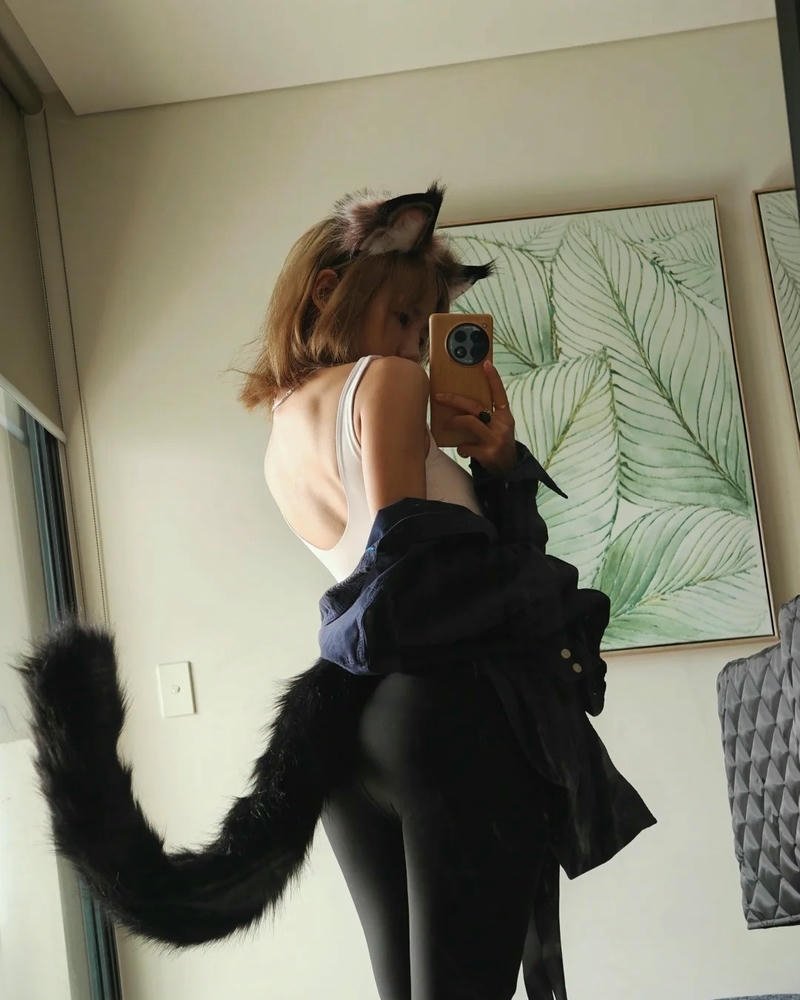 Người đẹp mèo mang phong cách độc đáo hấp dẫn