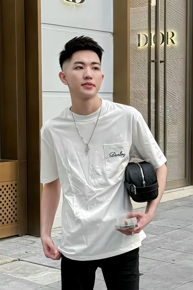 Outfit đường phố hiện đại mang chất boy phố