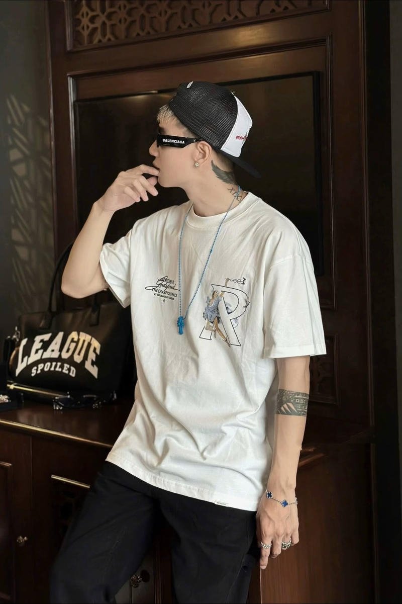 Phong cách cool ngầu giữa phố đúng vibe boy phố