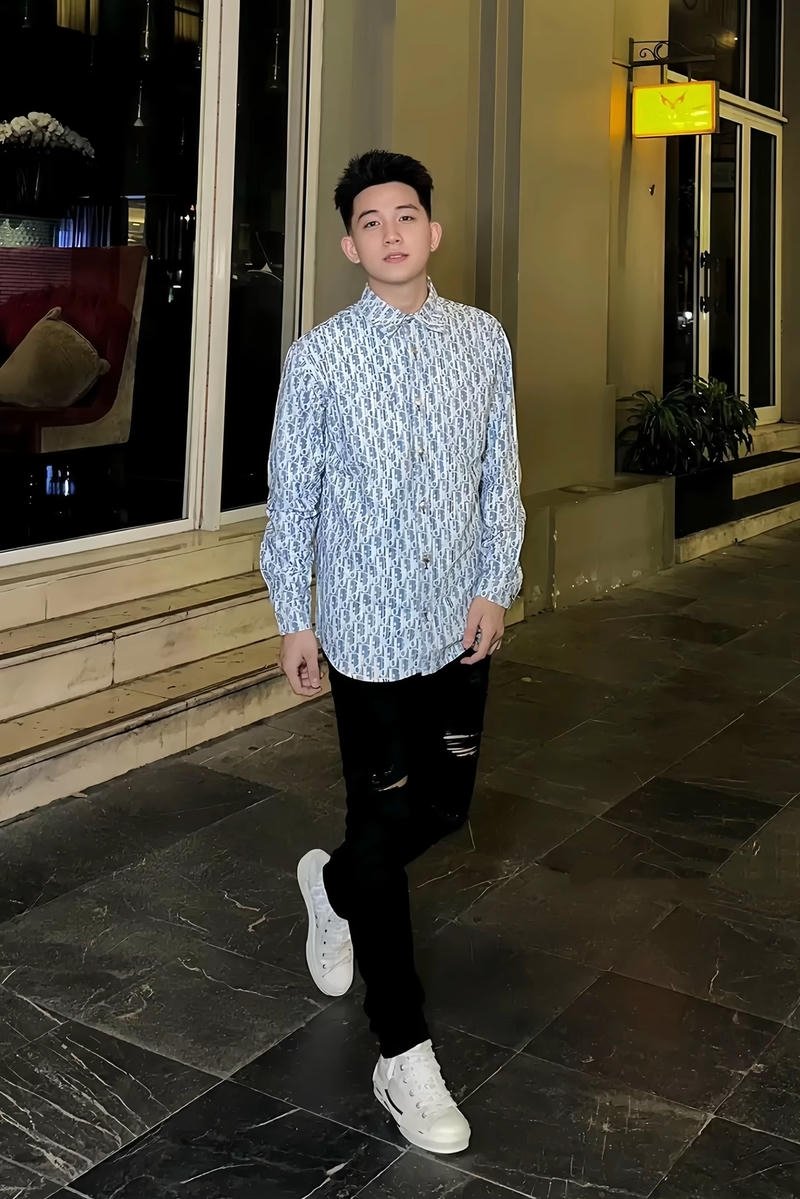 Phong cách street style lạnh lùng chuẩn vibe boy phố