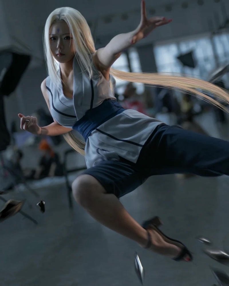 Tạo hình cosplay tsunade mang vẻ đẹp mạnh mẽ cuốn hút