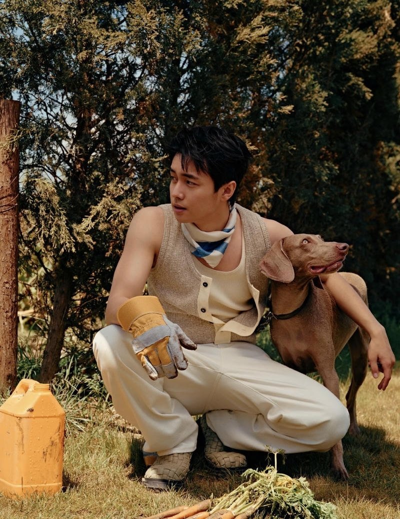 Thần sắc sáng sủa nổi bật ở bộ ảnh trai đẹp K7