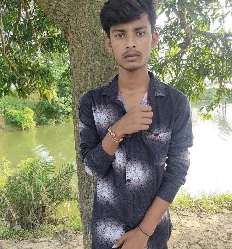 Thần thái lạnh cool chuẩn ảnh trai ấn độ