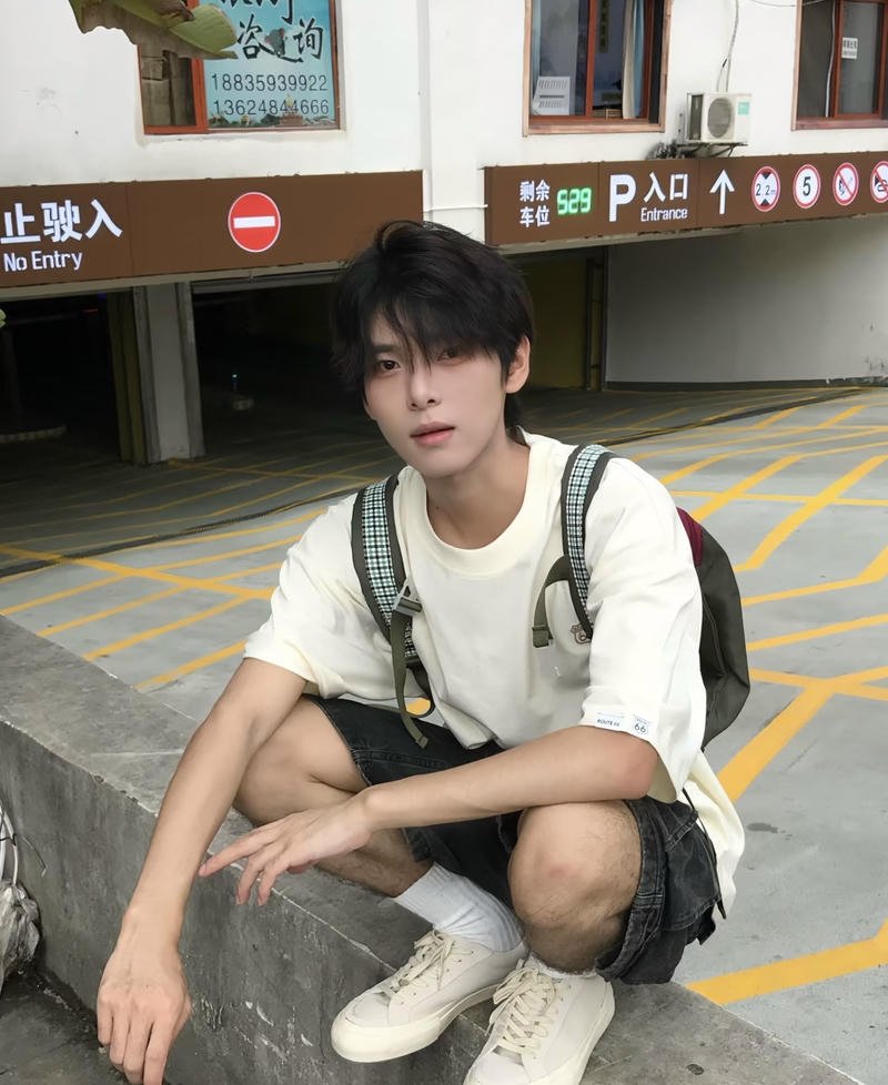 Thần thái tươi mới của người sinh năm K7