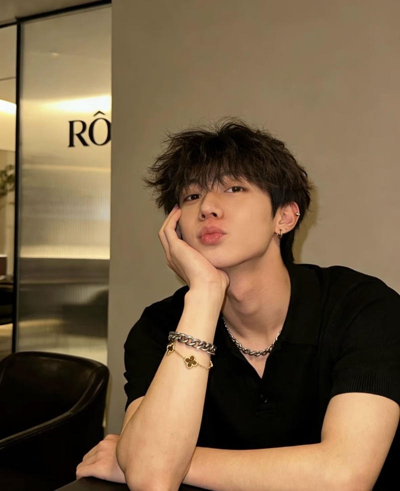 Thiếu niên đời thường xuất hiện trong ảnh trai 2K8