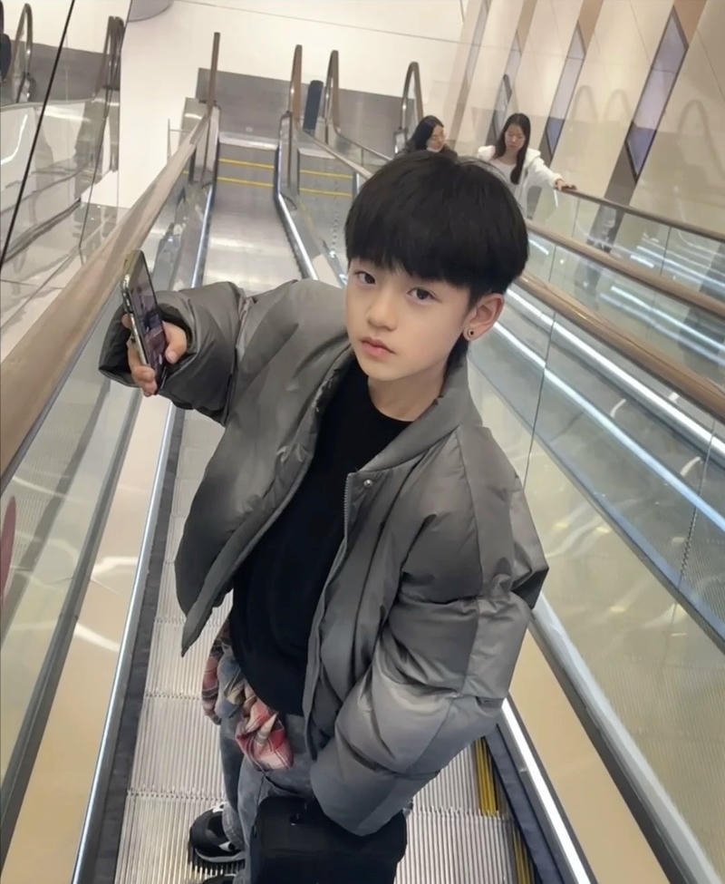 Vẻ ngoài sáng sủa khiến ảnh trai đẹp 2k13 nổi bật hơn