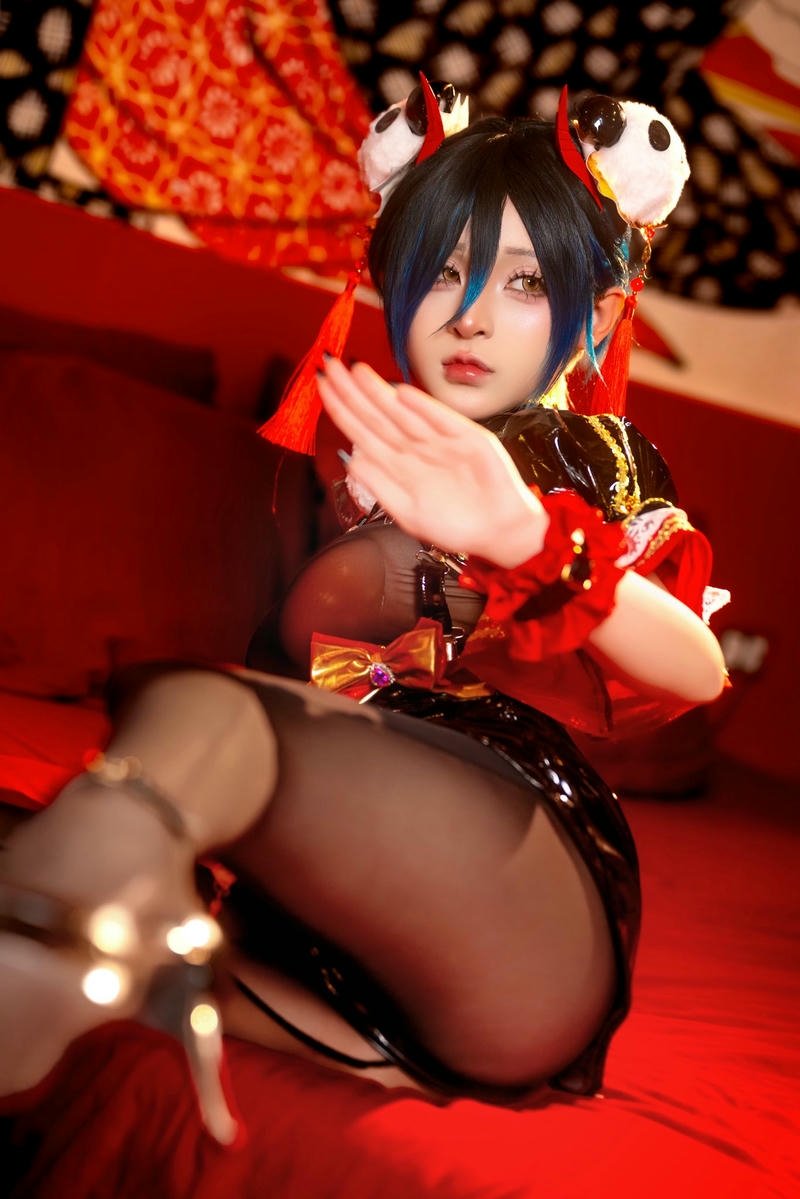 Yuumeilyn cosplay phong cách sáng tạo độc đáo