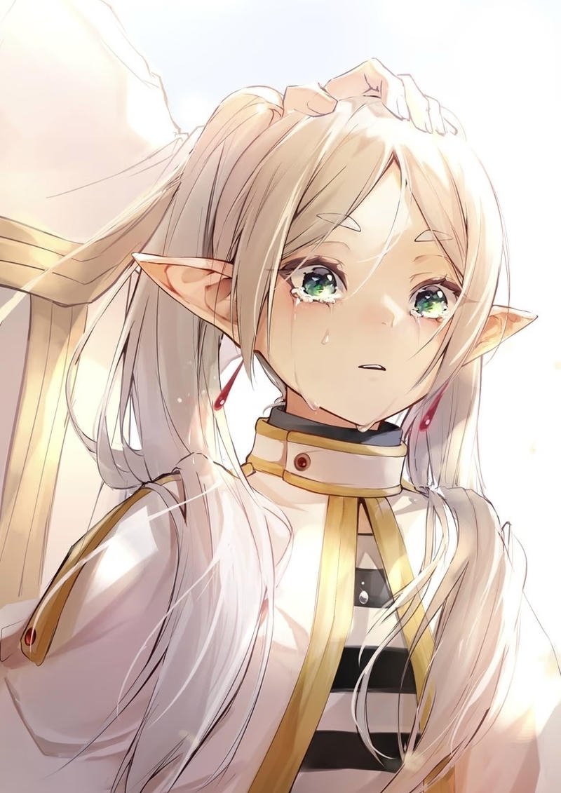 Ảnh anime nữ buồn với biểu cảm mệt mỏi nhẹ