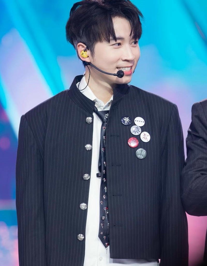 Ảnh chân dung Karik phù hợp làm hình nền Karik đẹp