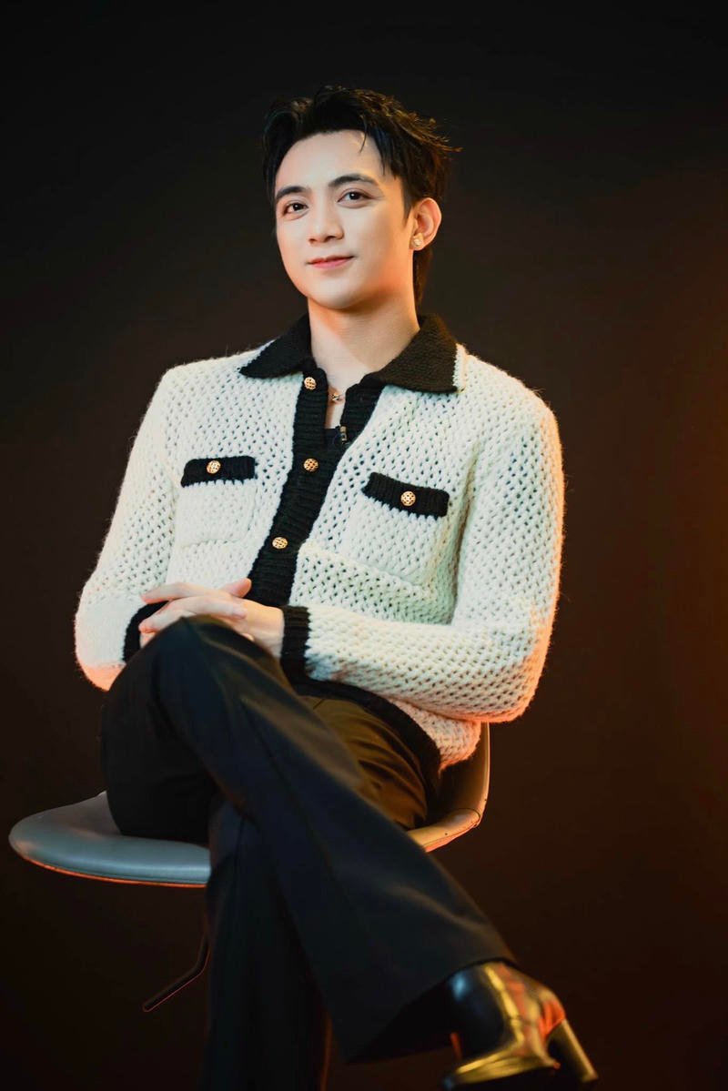 Ảnh chân dung nghệ sĩ dùng làm nền Soobin Hoàng Sơn đẹp