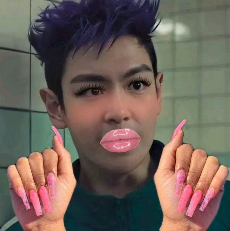 Ảnh chế meme Squid Game gương mặt slay