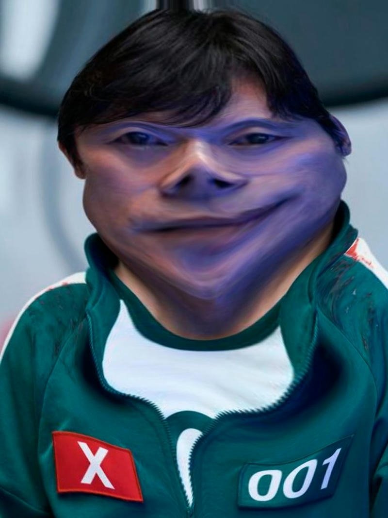 Ảnh meme Squid Game biểu cảm lo lắng buồn cười