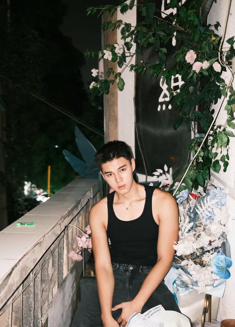 Ánh nhìn sâu sắc trai đẹp k9 ảnh nền