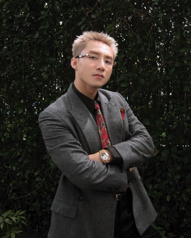 Biểu cảm tự tin Sơn Tùng MTP hình đẹp