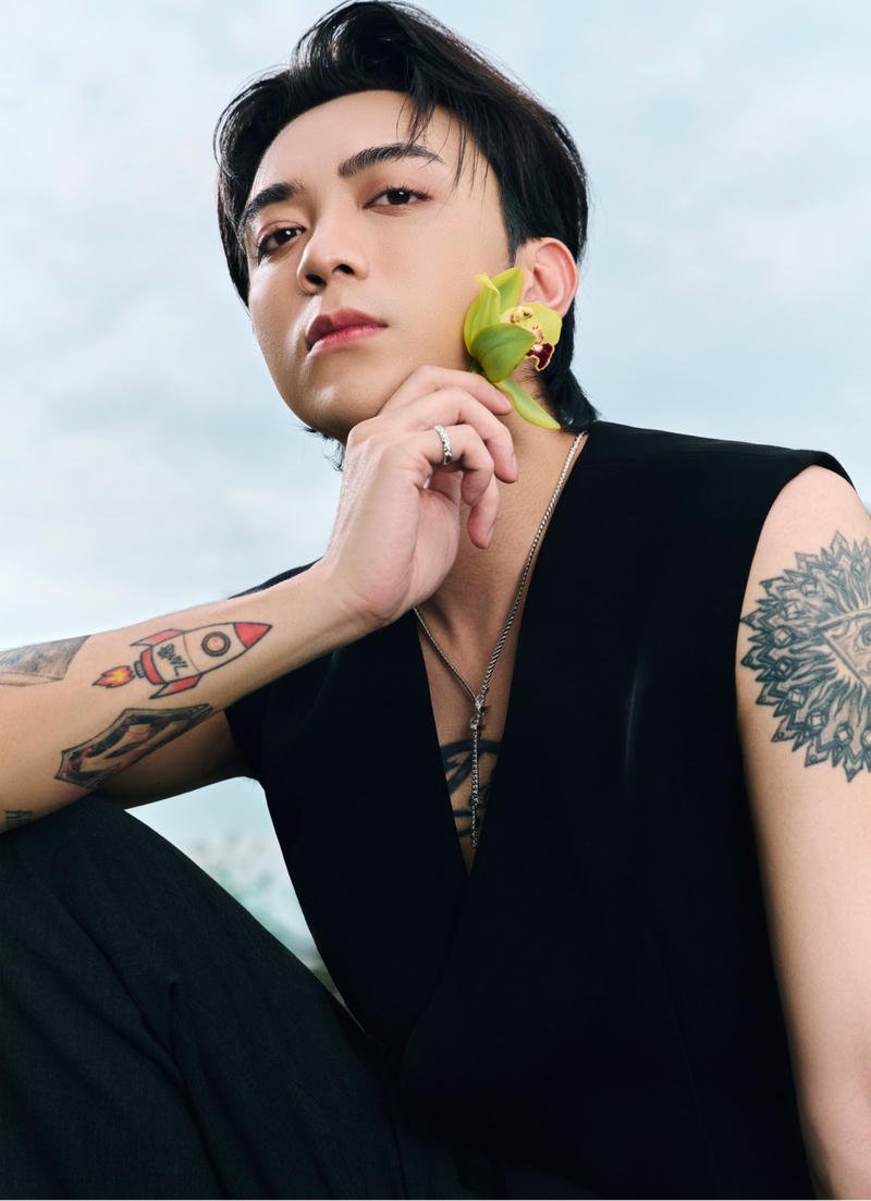 Gương mặt nam tính phù hợp làm hình nền Soobin Hoàng Sơn