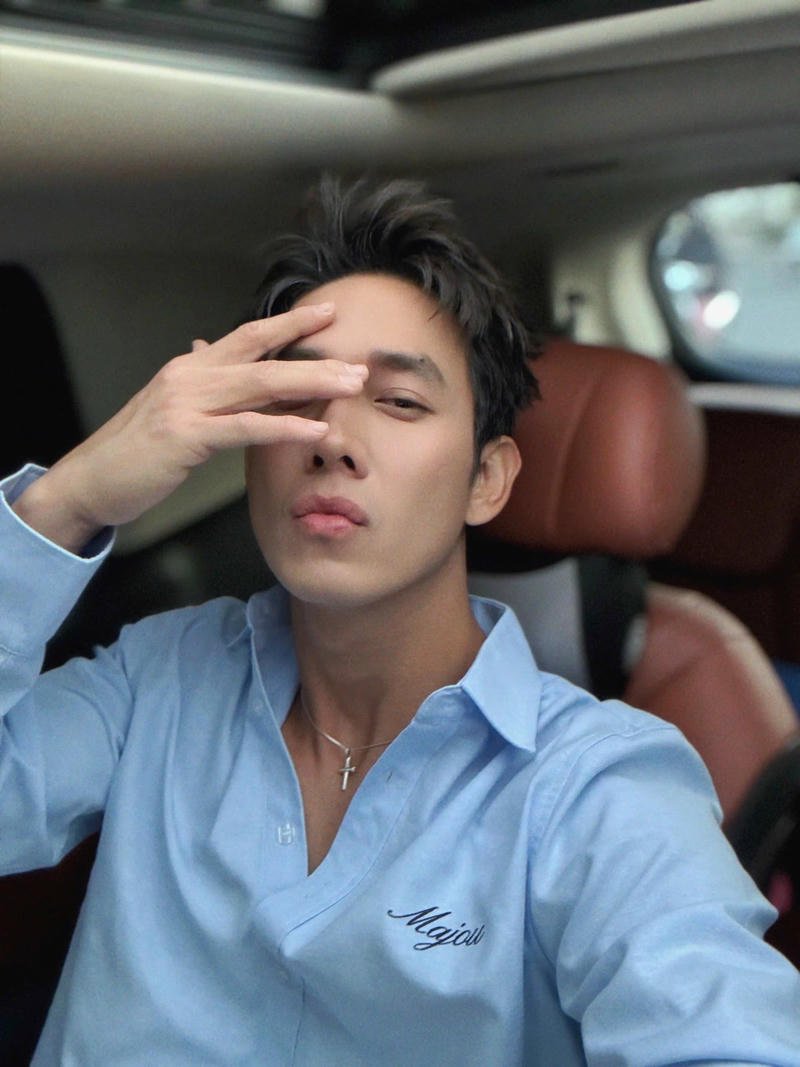 Hình ảnh đời thường nhẹ nhàng của Song Luân tạo nền