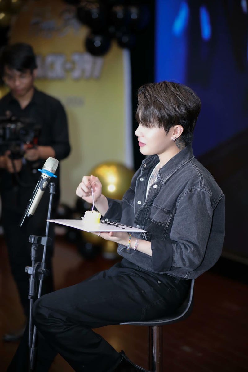 Hình ảnh đời thường nhẹ nhàng hợp làm nền Jack J97