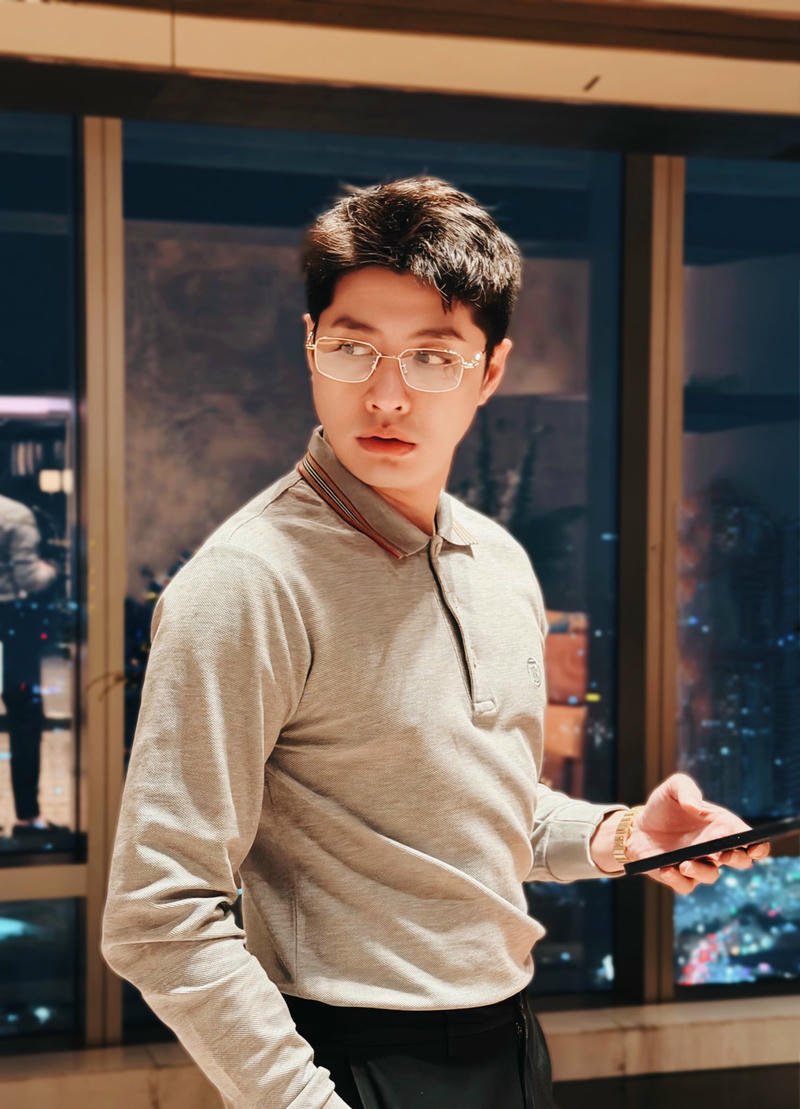 Hình ảnh đời thường nhưng đầy sức hút Noo Phước Thịnh