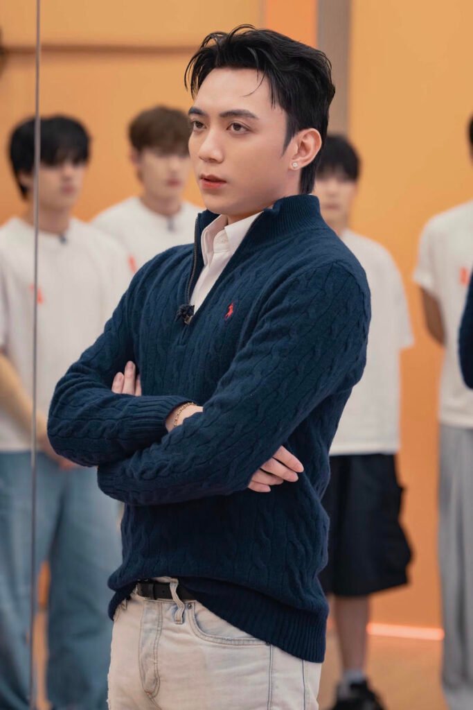 Hình ảnh đời thường trong nền Soobin Hoàng Sơn ngoài đời